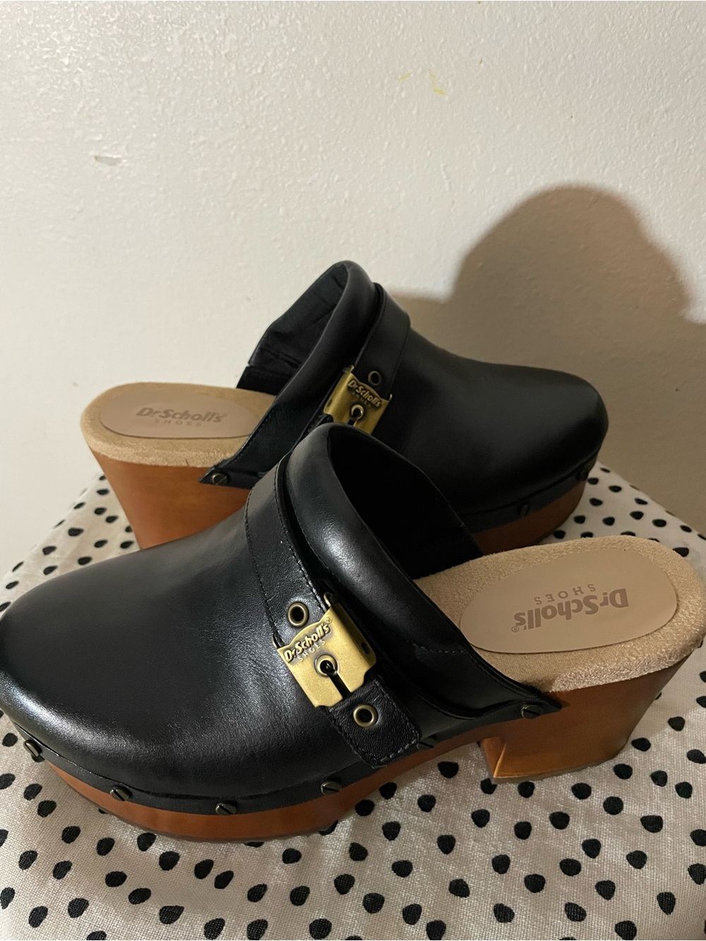 Dr. Scholl's Black Leather Clog Mules with Wood-Tone Platform and Gold Accent